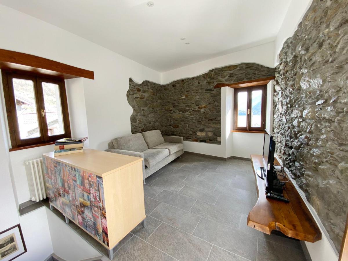 Independent Stone House With Lake View Villa Musso Exterior foto